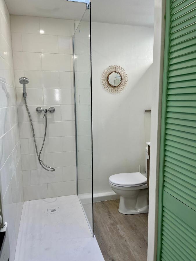 "Chez Anne A La Plage" Studio A 150 M De La Plage Трувиль-сюр-Мер Экстерьер фото