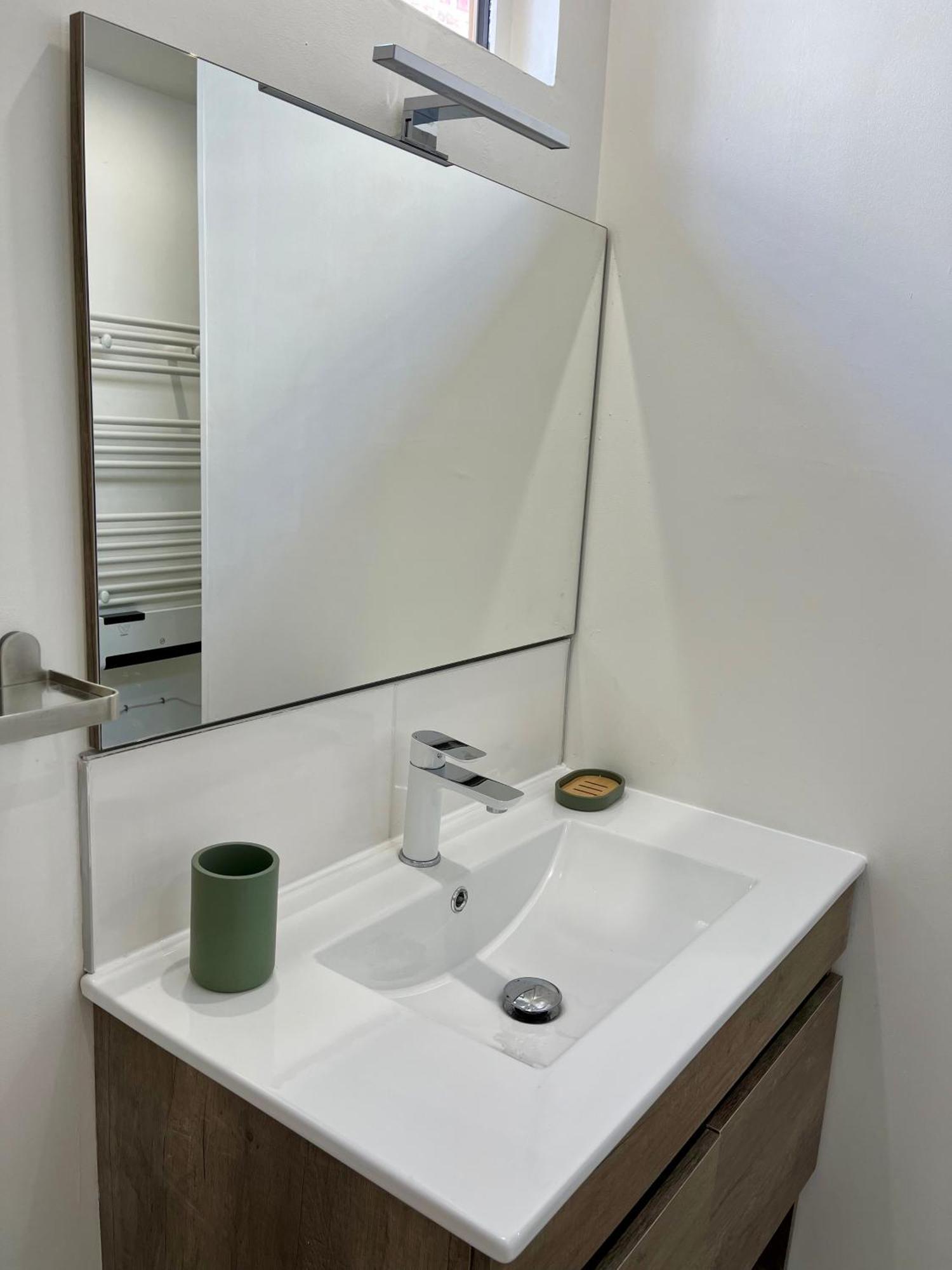 "Chez Anne A La Plage" Studio A 150 M De La Plage Трувиль-сюр-Мер Экстерьер фото